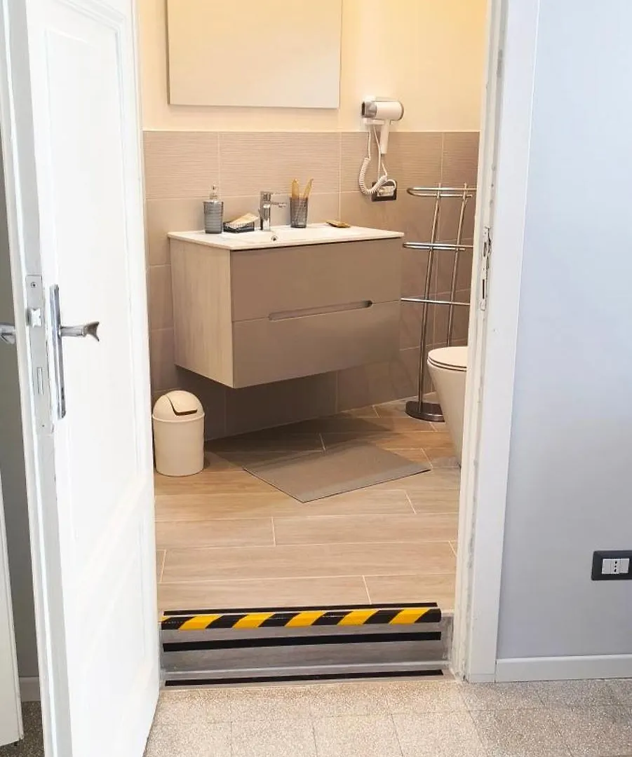 Interno 5 Elegante Residenza Per 10 Pax Vicina A Colosseo E Santa Maria Maggiore Řím Itálie