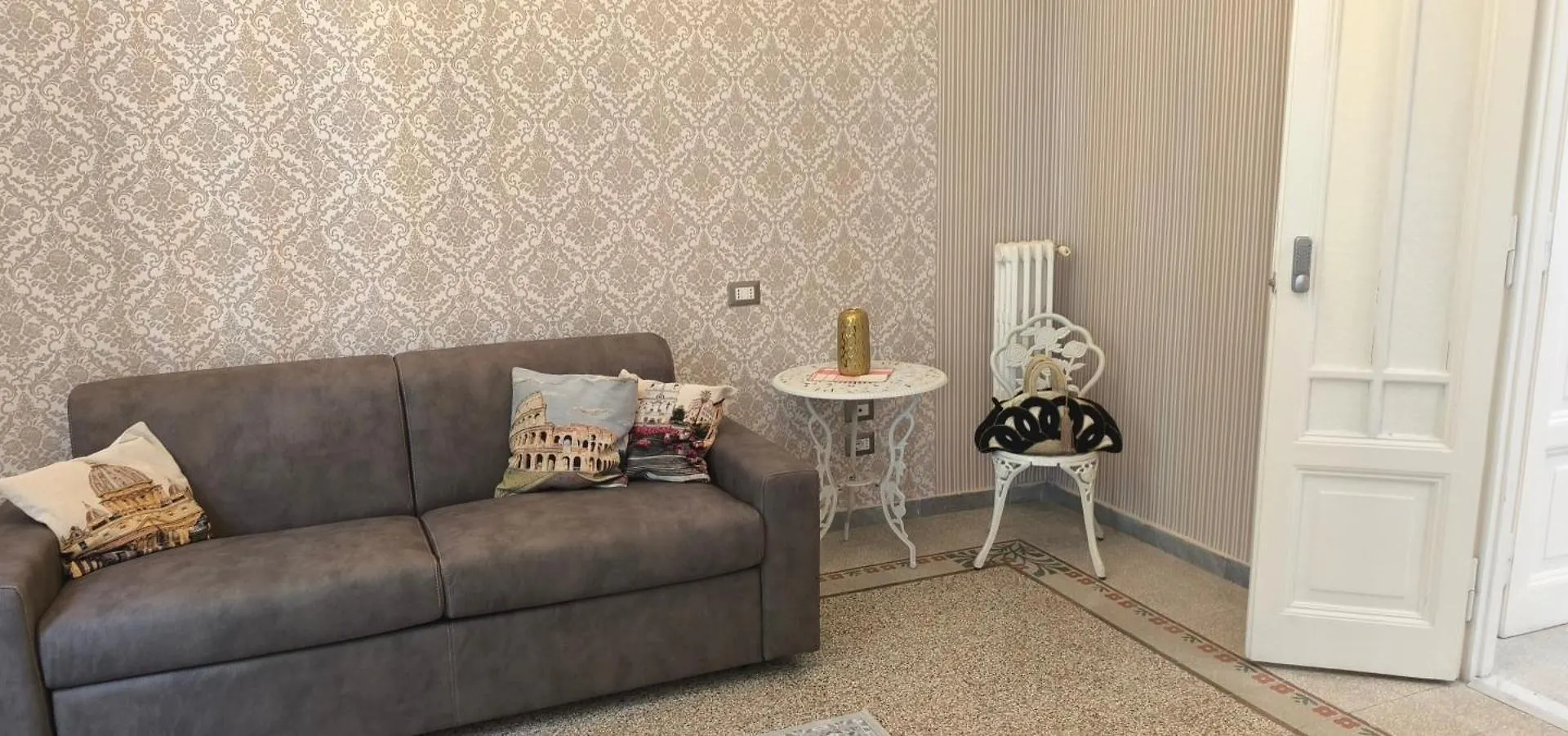 Apartmán Interno 5 Elegante Residenza Per 10 Pax Vicina A Colosseo E Santa Maria Maggiore Řím Itálie